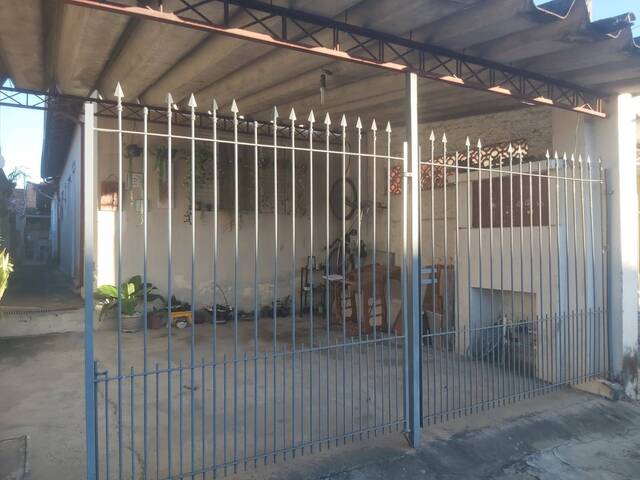 #133 - Casa para Venda em Jacareí - SP